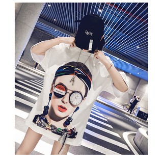 [ORDER] Áo thun dáng rộng cô gái đeo kính