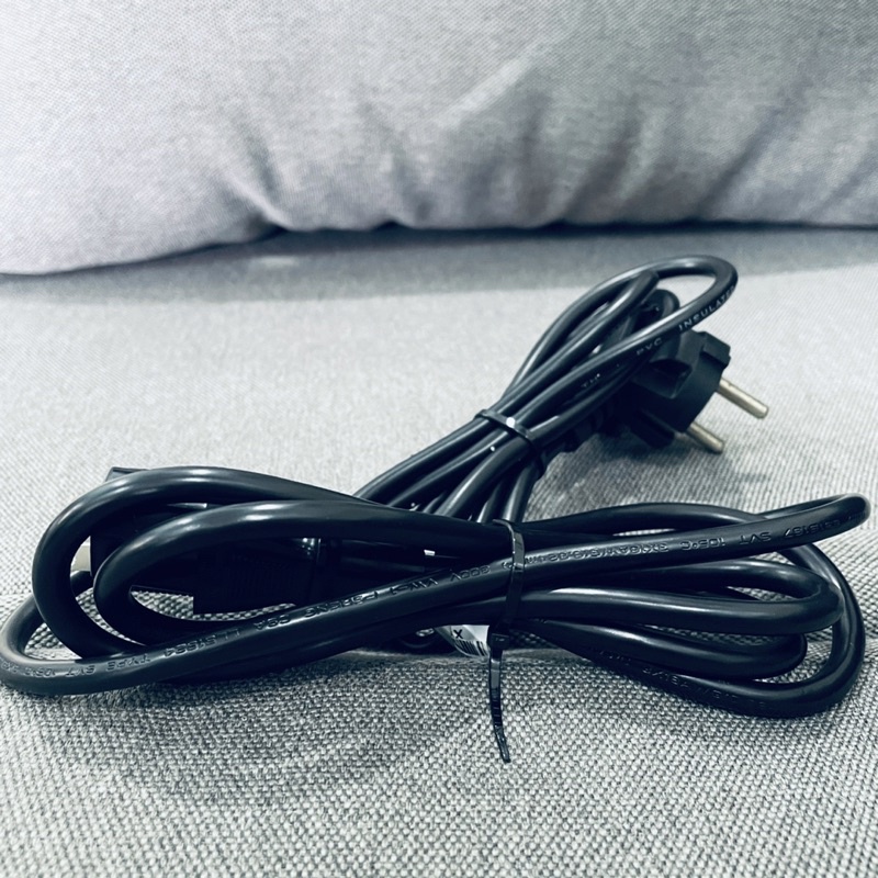 Dây nguồn pc - lõi to