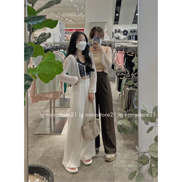 Có tách lẻ CDG Set áo yếm hoa nhí và cardigan buộc dây Nana21 Nanastore21