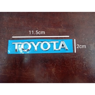 Tem logo chữ nổi 3D Toyota 11,5x2cm trang trí xe màu trắng