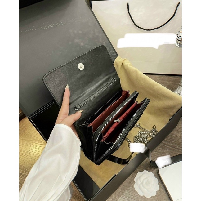 Ví cầm tay đeo chéo nhiều ngăn tag pra da