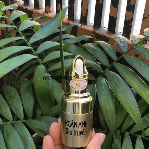 SERUM GIA TRUYỀN NGÂN ANH DƯỠNG TRẮNG TÁI TẠO 25ml