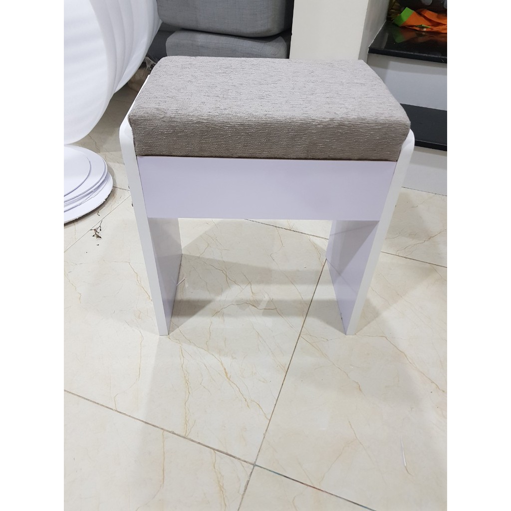 Ghế đôn nệm bàn trang điểm hàng loại tốt giá tại xưởng