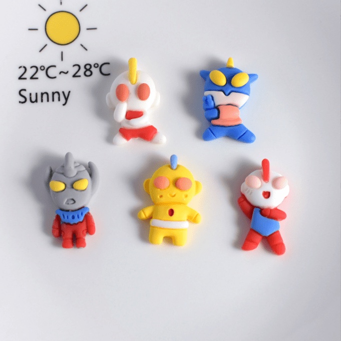 Sticker gắn dép croc hình Ultraman nhỏ xinh