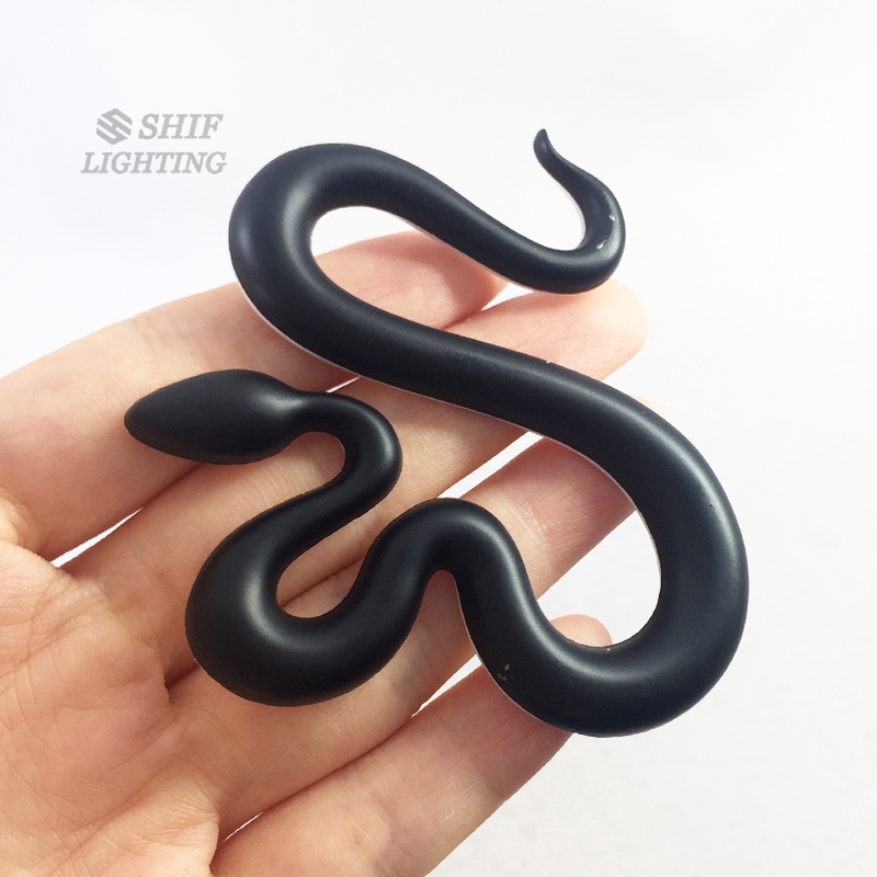 1 logo kim loại hình con rắn trang trí xe hơi