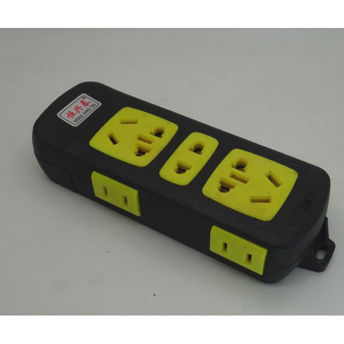 Ổ Cắm Điện 3 Tròn 6 Dẹt Tiện Lợi - 1PCS