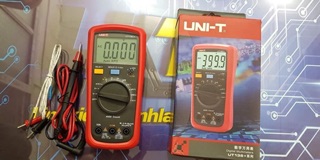 ĐỒNG HỒ UT136C+