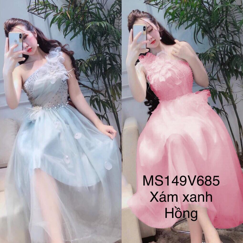 Lệch vai hoa nổi phối cườm và lông vũ SIÊU SANG ành video thật 1000%