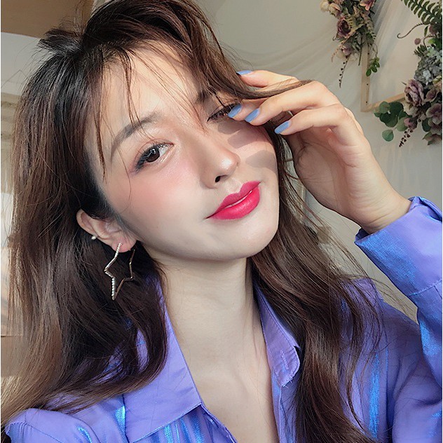 Bông tai họa tiết ngôi sao đính đá viền sành điệu BT132