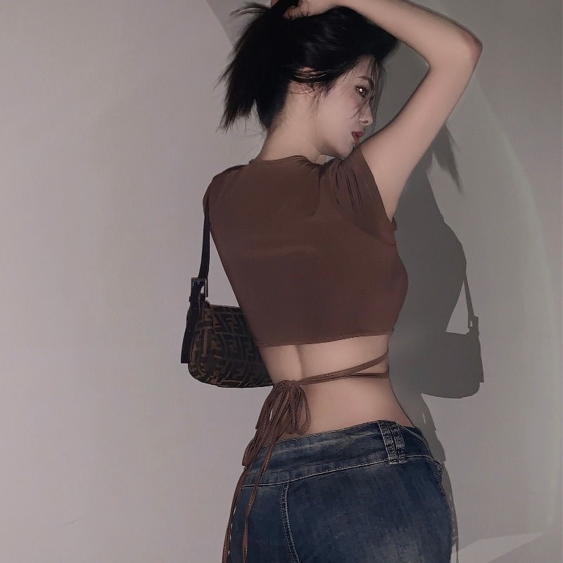 Áo kiểu crop top COZOKC tay ngắn cổ chữ V ôm dáng trẻ trung quyến rũ thời trang cho nữ