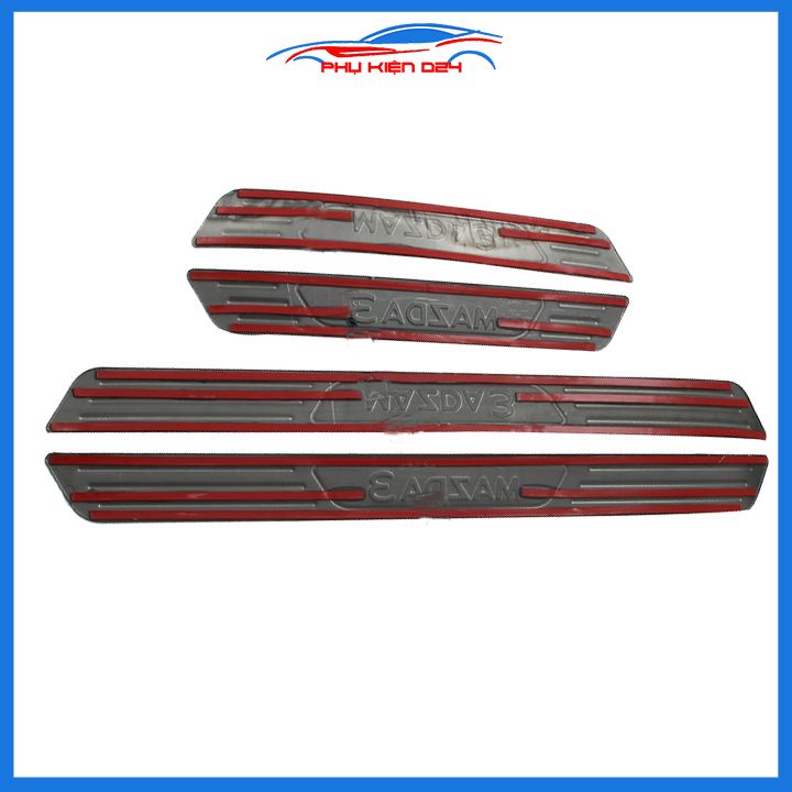 Bộ nẹp bước chân trong ngoài vân Cacbon xe Mazda 3 2020-2022 chống trầy làm đẹp ô tô