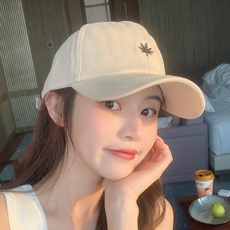 Mũ lưỡi trai thêu chữ thời trang Hàn thịnh hành