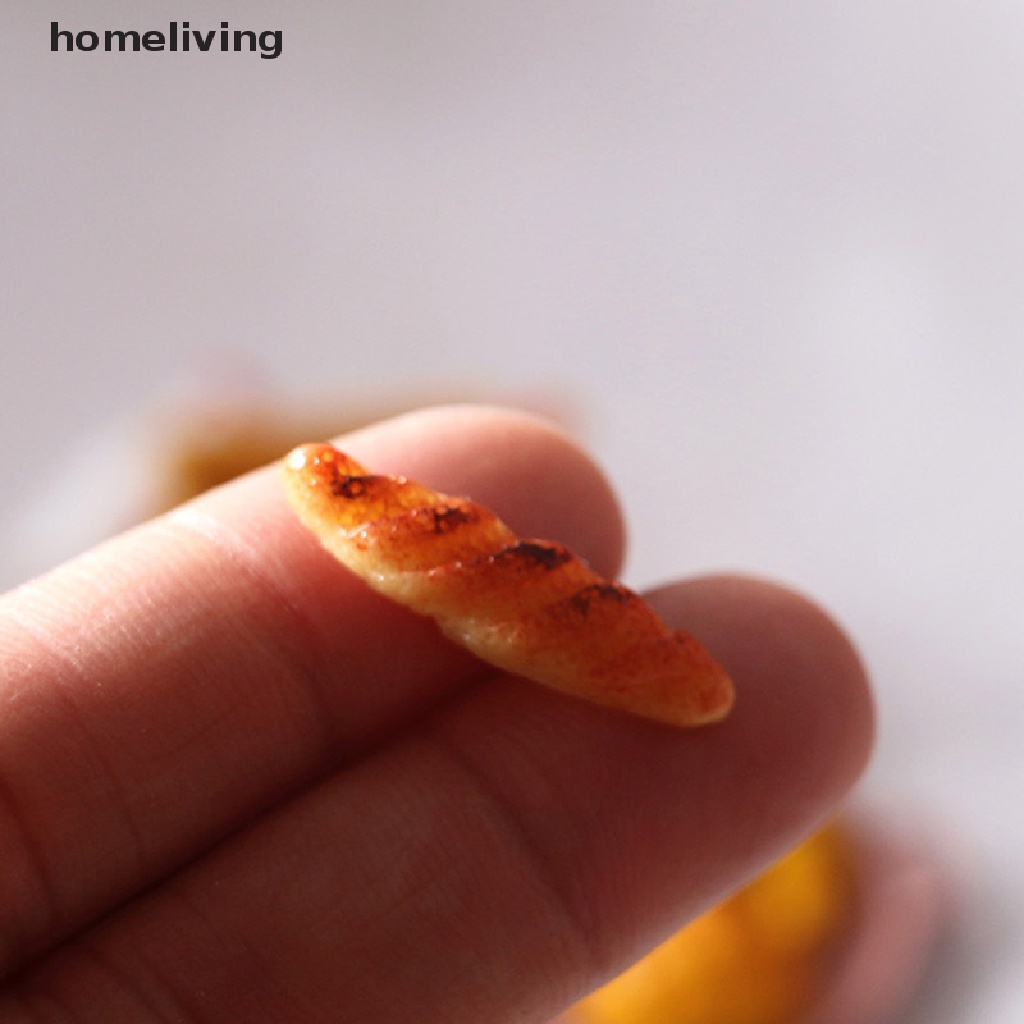 Set 6 Mô Hình Bánh Croissant Trang Trí Nhà Búp Bê