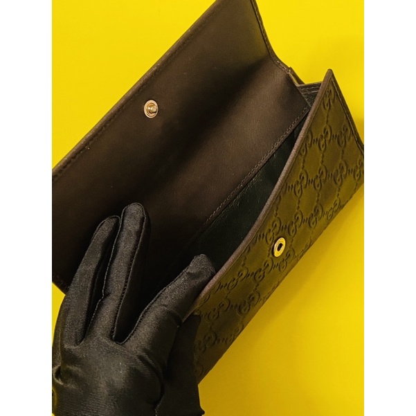 Ví dài da nâu Gucci hàng lướt còn rất đẹp