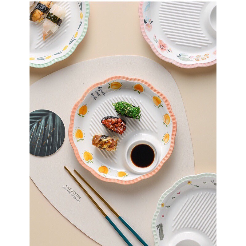 Khay sứ miệng lượn kèm chấm siêu đẹp đường kính 22cm