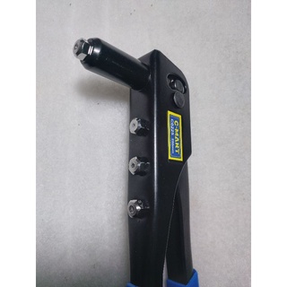 Súng bắn rive, Kềm bấm rive Cmark C0225