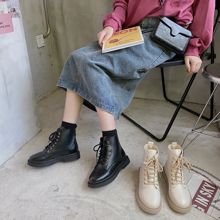 Giày bốt cổ cao da mềm phong cách hợp thời trang | BigBuy360 - bigbuy360.vn