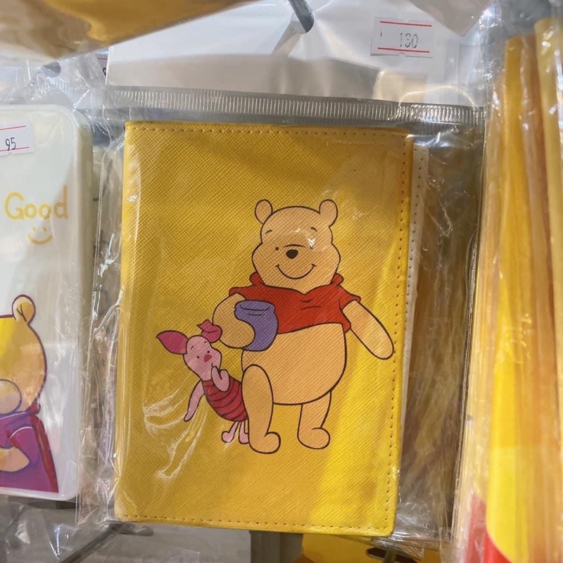 Ví bọc hộ chiếu gấu Pooh
