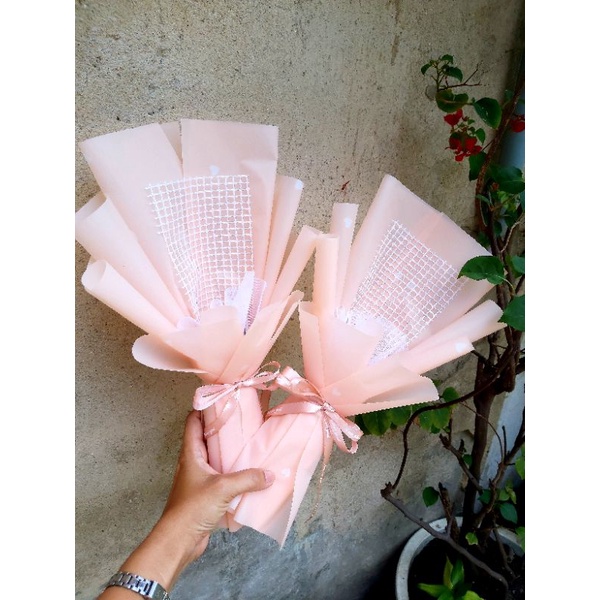 Cốt hoa 3-5 bông, chọn màu nhắn tin shop