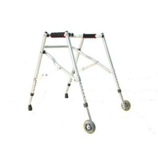 Khung tập đi cho trẻ