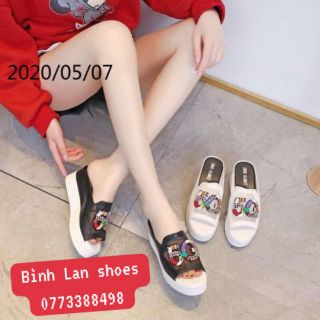 Dép xuồng đính đá nhiểu màu cao 7 phân