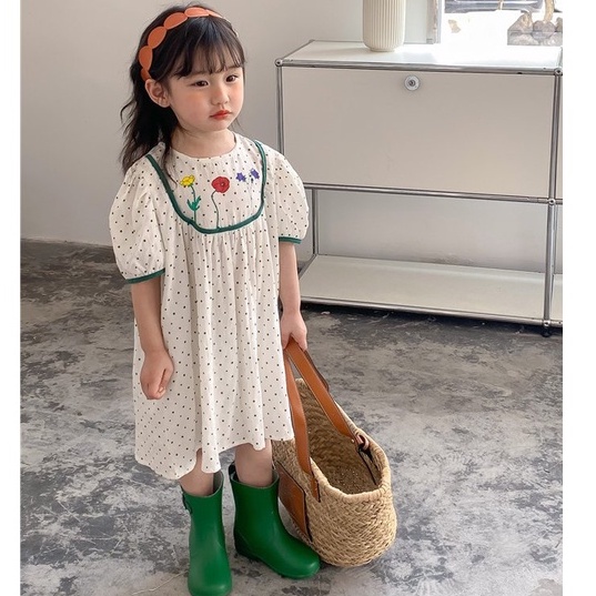 Đầm vải bé gái BIgbaby, chất thô hàn thoáng mát họa tiết chấm bi thêu hoa cho bé 10-24kg 13655