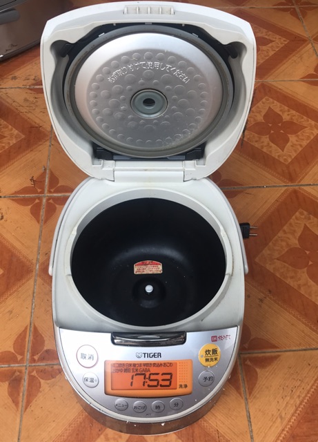 Nồi Cơm Điện Cao Tần IH Tiger JKT-B100