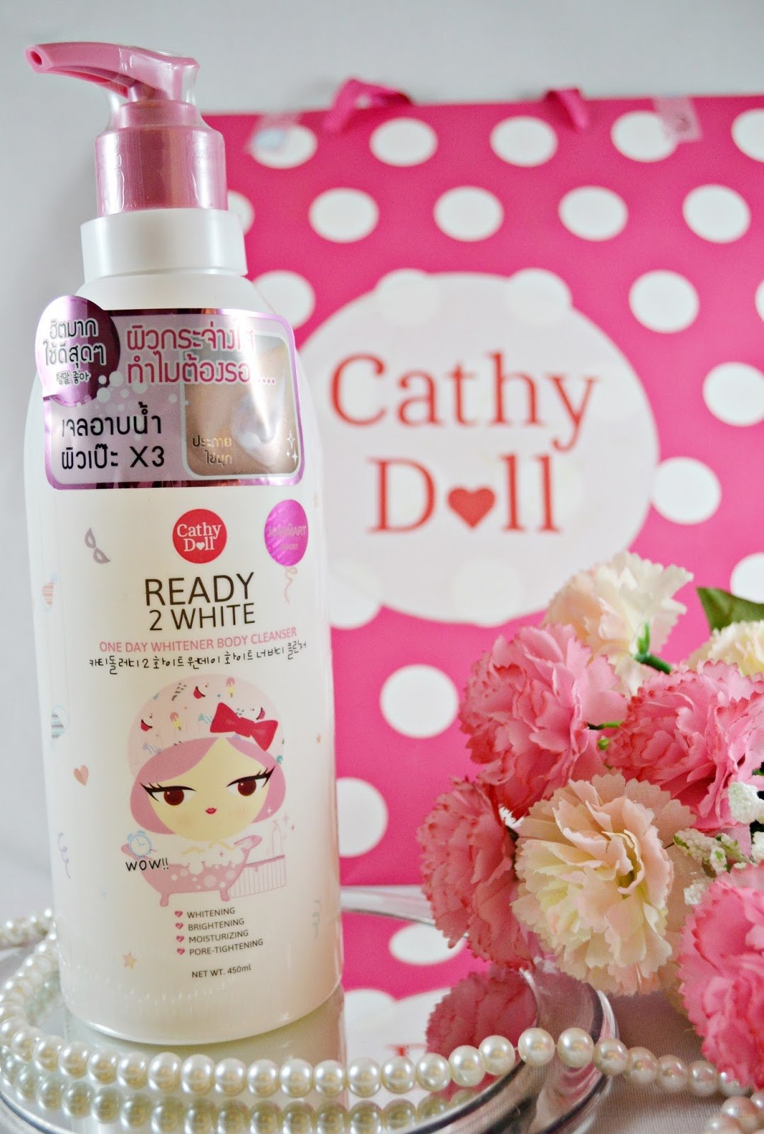 Sữa tắm dưỡng thể Cathy Doll Ready 2 white One Day Whitener Body Cleanser Thái Lan