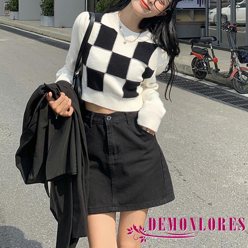 Áo croptop chui đầu tay dài cổ tròn họa tiết kẻ sọc caro thời trang cho nữ