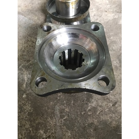 Mặt Bích quả dứa 4100/1061 10 then 4 lỗ vuông mặt to tâm 77/92 phụ tùng ô tô phụ tùng Hùng Lỳ