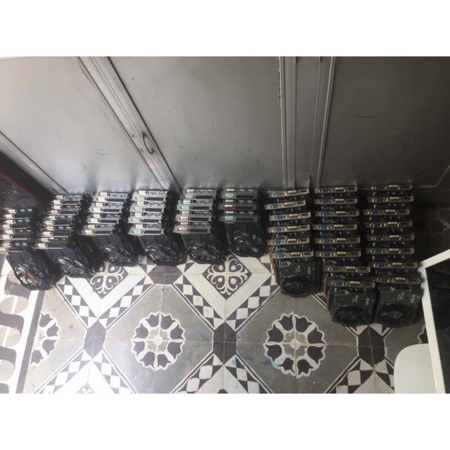 CARD MÀN HÌNH HD7730  1GB DDR5 xfx rx470 8gb CÂN TẤT CẢ CÁC TỰA GAME HIỆN NAY VỚI CẤU HÌNH THẤP | BigBuy360 - bigbuy360.vn