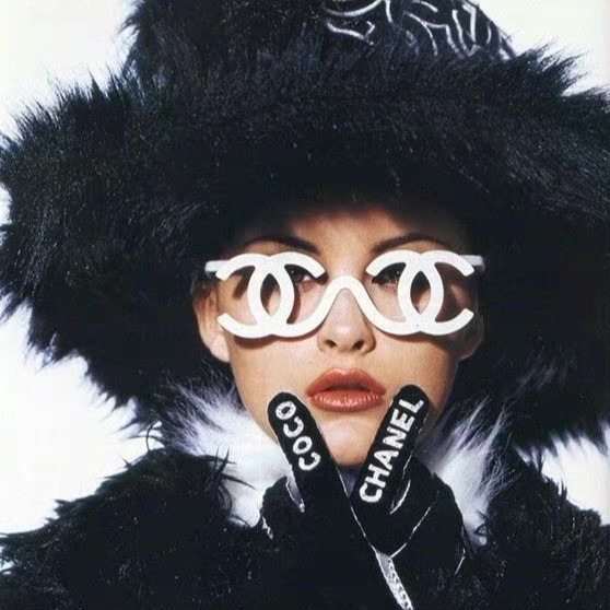 Câu lạc bộ thời trang