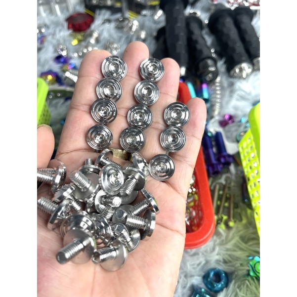 Ốc  salaza 6li15 xoáy thái gắng dè, cacte ốp pô che sên . DoChoiXeMay