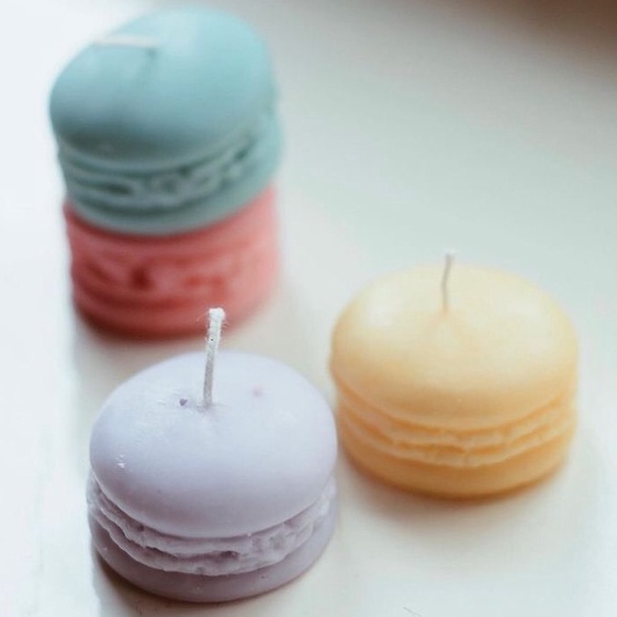 Nến Thơm Cao Cấp Mini Hình Bánh Macaron Siêu Rẻ Siêu Xinh Hương Vani kích thước 3.5x2.9 cm | Oube Candle NT63