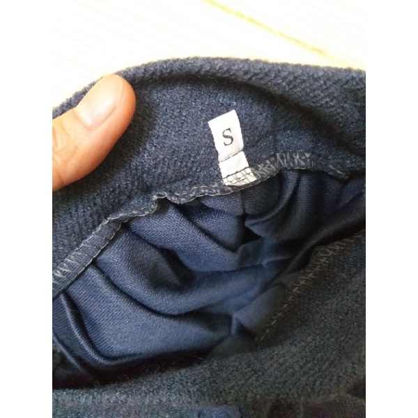 Chân váy dạ dập li màu ghi xám size S thanh lý