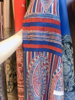 Khăn dệt thổ cẩm Sapa