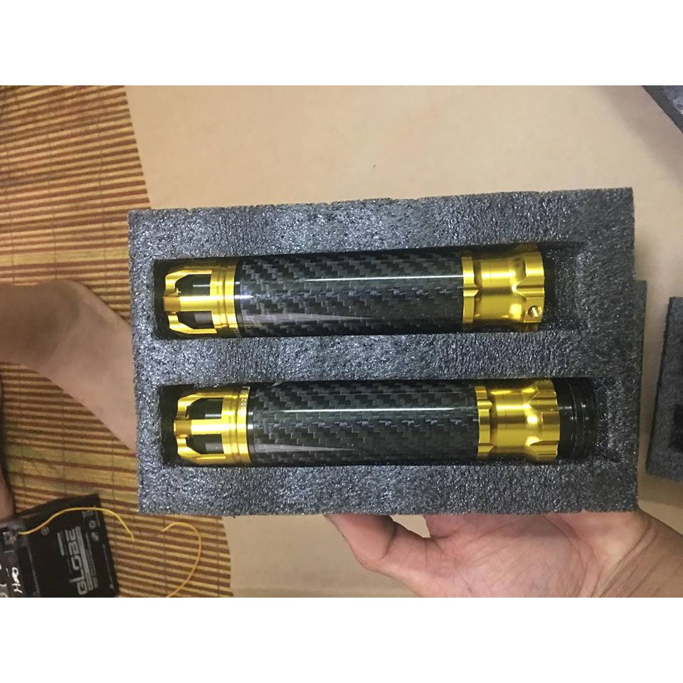 Bao tay bọc cac bon lắp tất cả các loại xe