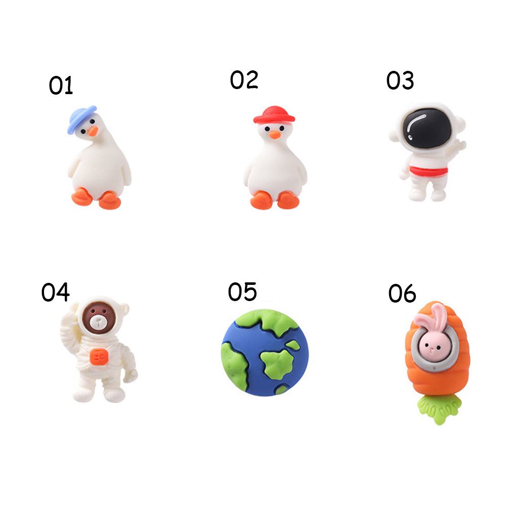 Ghim Cài Áo Hình Phi Hành Gia Hoạt Hình Sáng Tạo Dành Cho Bạn Nữ