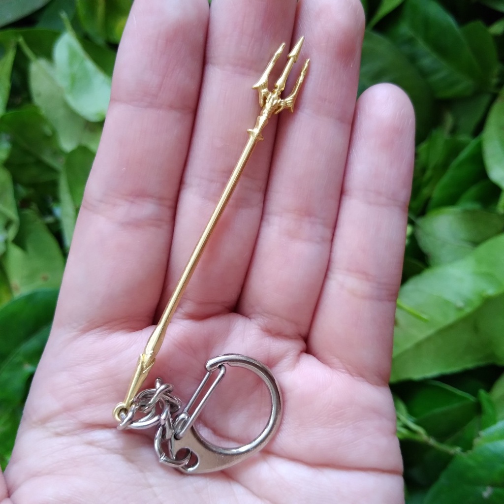 Móc Khóa Hải Thần Tam Xoa Kích Lam Ngân Bá Vương Thương 7cm.