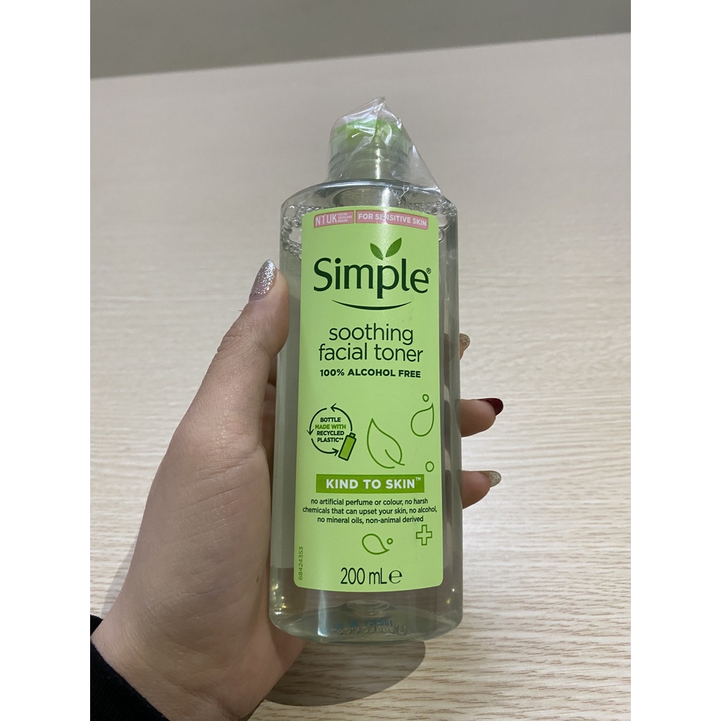 Nước Hoa Hồng Simple Soothing Facial Toner 200ml - Không Chứa Cồn, Cân Bằng Âm Và Làm Dịu Da