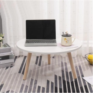 Bàn tròn ngồi bệt chân ngắn màu trắng, kích thước 50x30 cm, kiểu dáng nhỏ, gọn phù hợp cho mọi gian phòng trong nhà