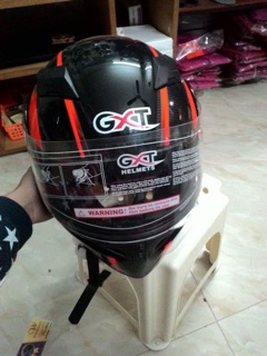 Mũ bảo hiểm fullface GXT 902