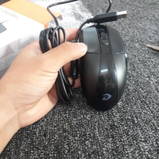 Chuột máy tính dareu lm 066