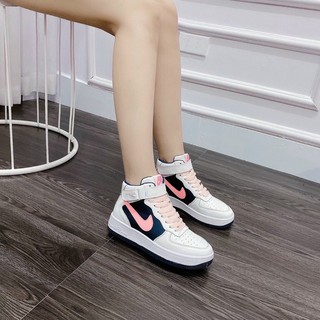 Giày Thể thao cao cổ Jodan. Viền hồng xanh
