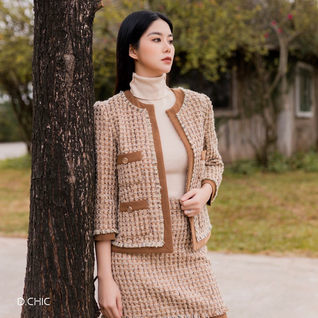 Áo khoác suông cổ tròn viền phối tay lỡ D.CHIC MS: 160533