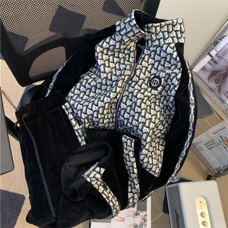 Suit DIOR! Bộ Quần Áo Thể Thao Thiết Kế Mới Năng Động Thời Trang Dành Cho Nam