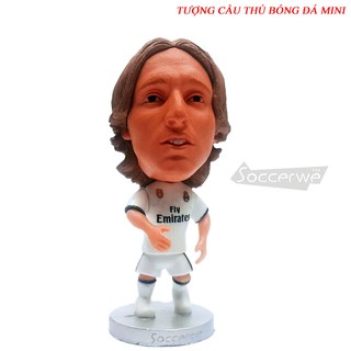 Tượng cầu thủ bóng đá Modric