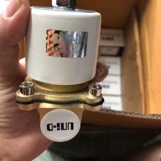 Van điện từ 1/2(uw15)