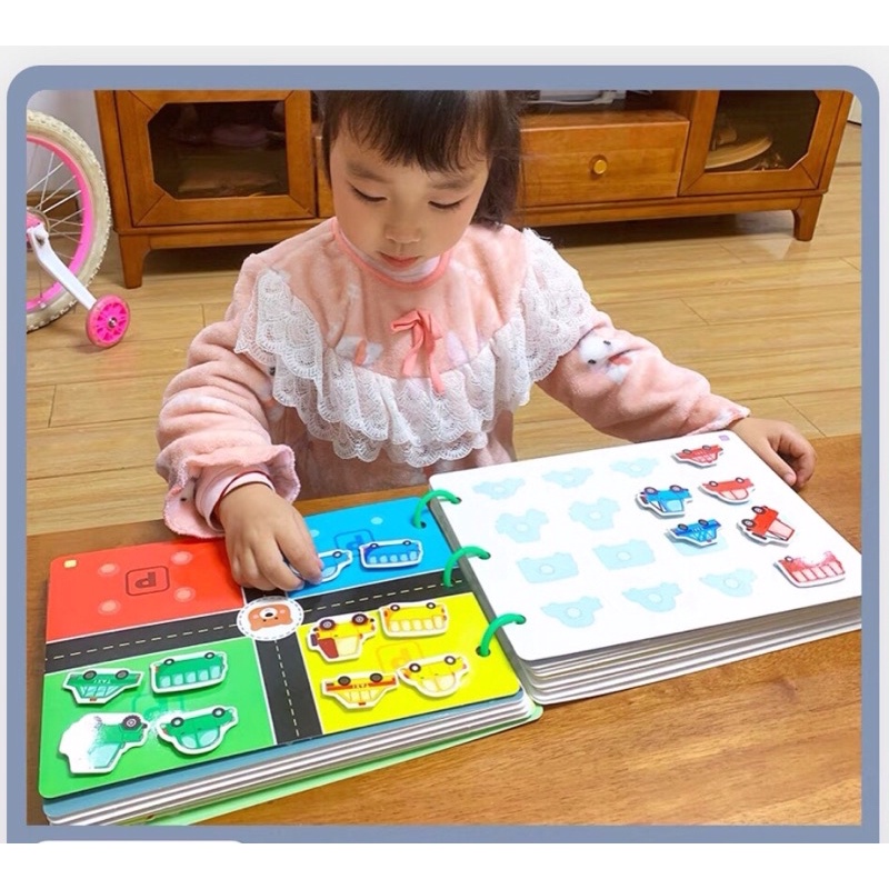 Sách bóc dán thông minh cho bé Montessori, học liệu Busy bóc dán thông minh dùng nhiều lần, chất liệu bìa cứng 34 trang