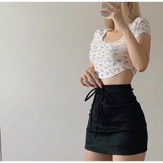 Áo croptop hoa nhí